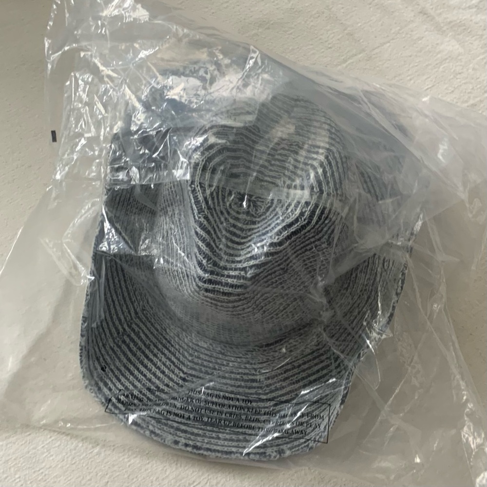 Free People ~ ‘Dylan Distressed Cowboy Hat’ Navy Blue/White ~ One Size * NWT * - Picture 12 of 16